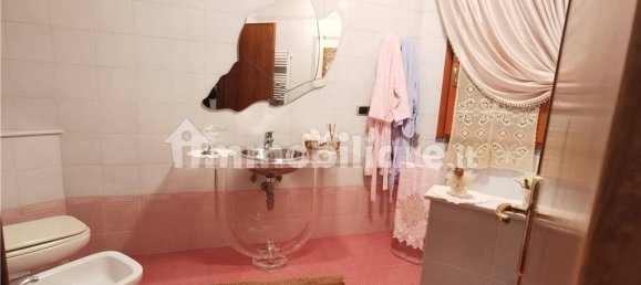 3 bedrooms Apartment in Empoli, Italy No. 48708 9