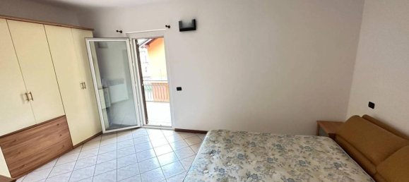 4 rooms House in Limido Comasco, Italy No. 19160 13