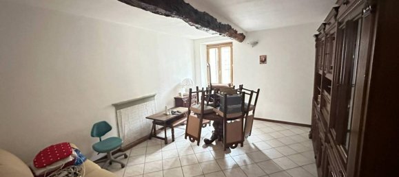 4 rooms House in Limido Comasco, Italy No. 19160 4