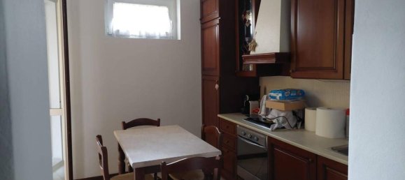 4 rooms House in Limido Comasco, Italy No. 19160 8