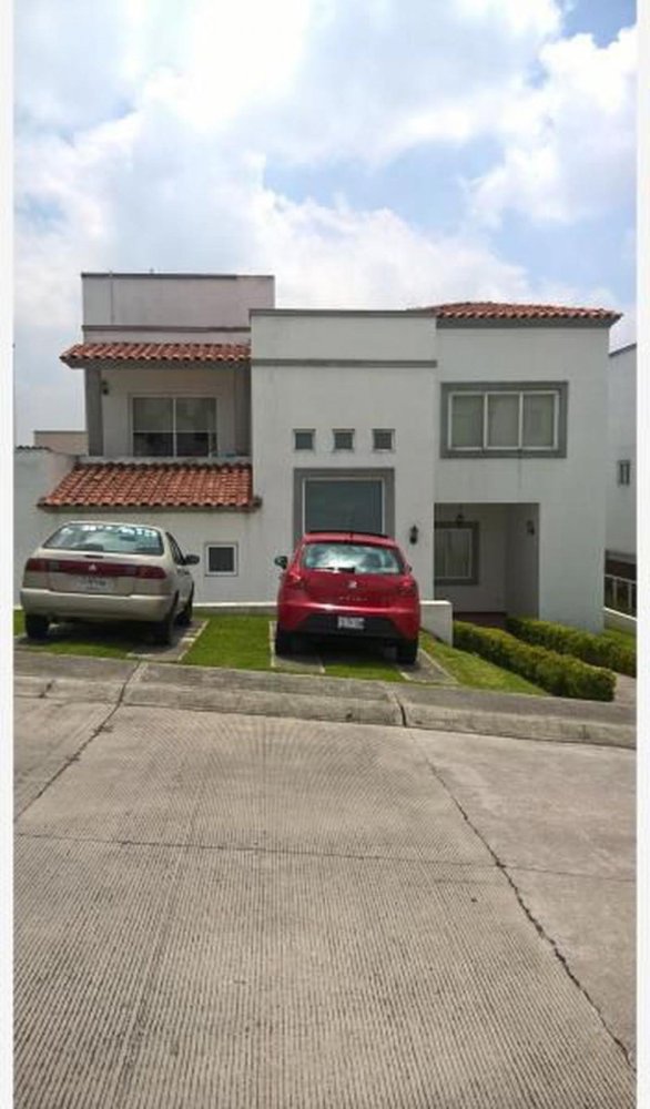 Casa de 3 dormitorios en Ciudad López Mateos, Mexico No. 224071