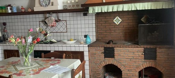 4 rooms Villa in Ruviano, Italy No. 289116 10