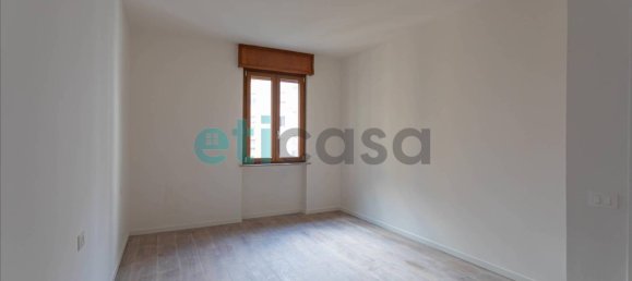 3 Schlafzimmer Wohnung in Piacenza, Italy, Nr. 193843 26
