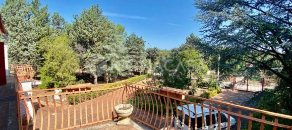 Вилла с 8 комнатами в Битонто, Италия № 24966 31