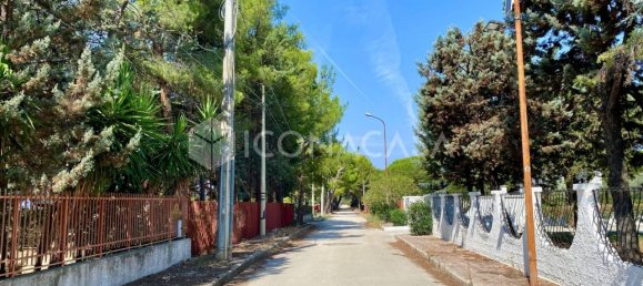 Вилла с 8 комнатами в Битонто, Италия № 24966 42