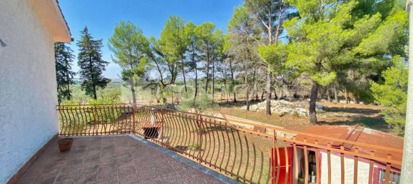 Вилла с 8 комнатами в Битонто, Италия № 24966 33