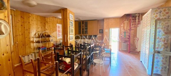 Вилла с 8 комнатами в Битонто, Италия № 24966 21