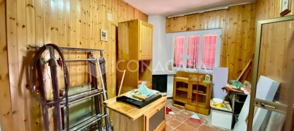 Вилла с 8 комнатами в Битонто, Италия № 24966 40