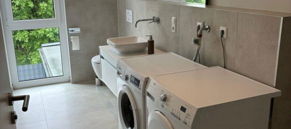 4 bedrooms House in Augsburg, Germany No. 289799 9