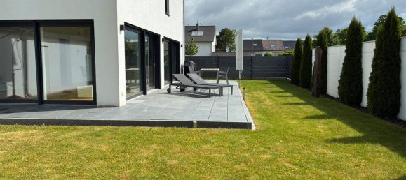 4 bedrooms House in Augsburg, Germany No. 289799 2