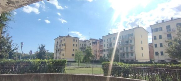 2 Schlafzimmer Wohnung in Parma, Italy, Nr. 377838 3