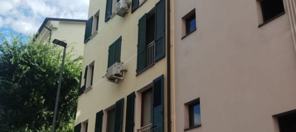 2 Schlafzimmer Wohnung in Parma, Italy, Nr. 377838 6