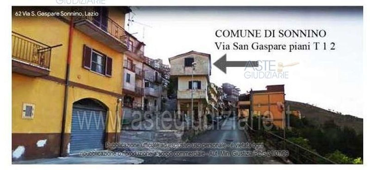Apartamento de 6 divisões em Sonnino, Italy N.º 181050