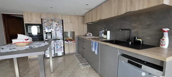 5 Schlafzimmer Haus in Thil, France, Nr. 319737 4