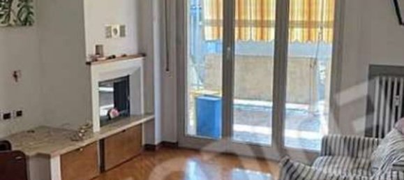 Apartamento de 4 divisões em Cassano Magnago, Italy N.º 1667 7