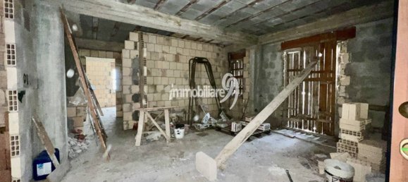 3 غرف نوم شقة في Ocre, Italy رقم 310506 4