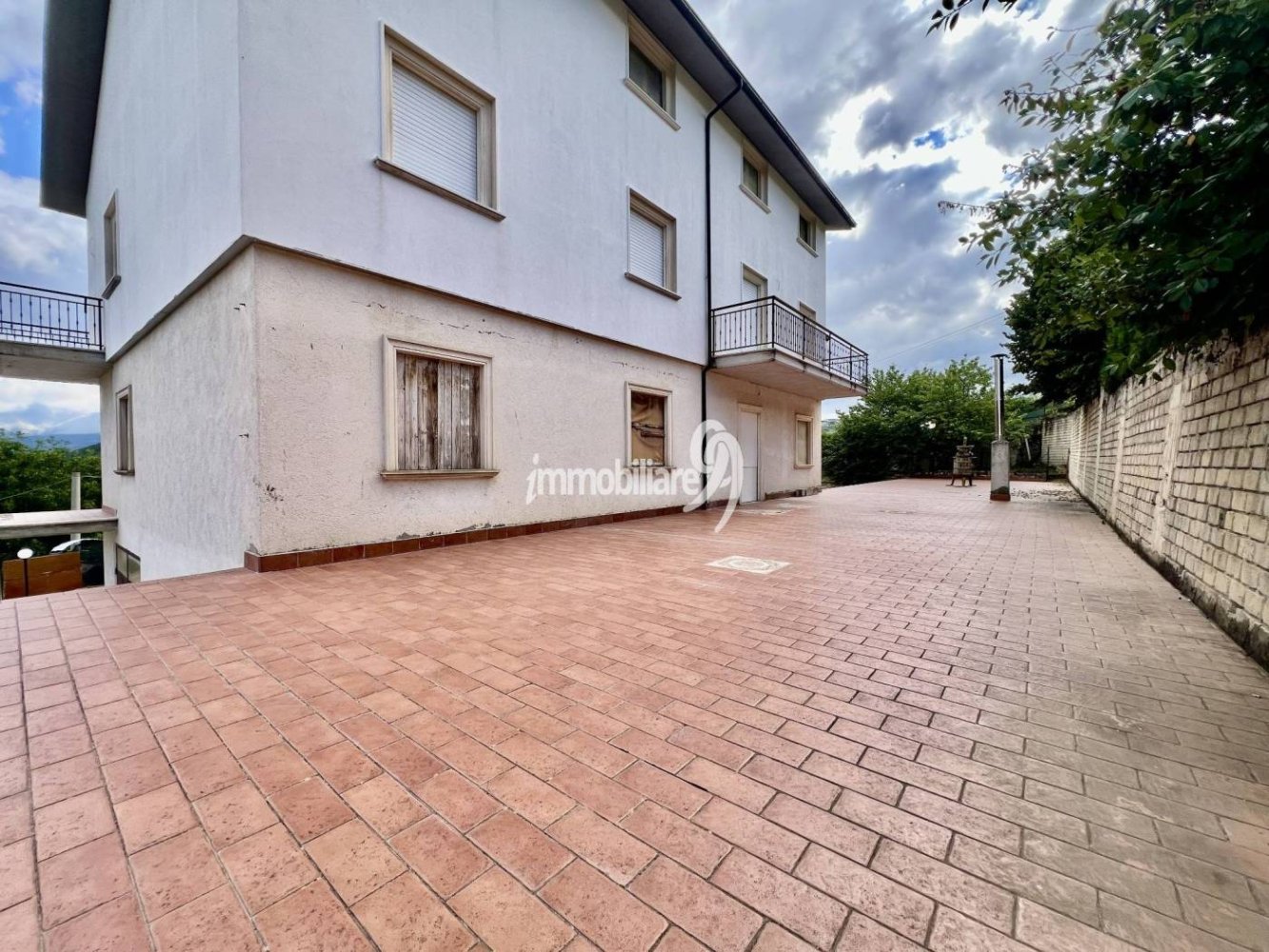 3 غرف نوم شقة في Ocre, Italy رقم 310506