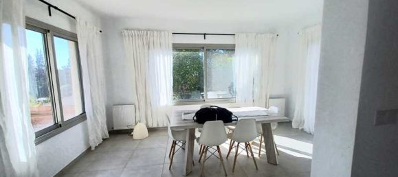 3 bedrooms Villa in Tala, Cyprus No. 19055 12