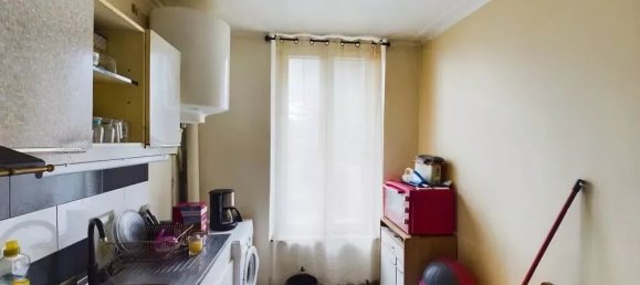 Edificio de 1 dormitorio en Maizieres-la-Grande-Paroisse, France No. 239354 2