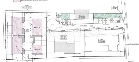 3 bedrooms Villa in Reggio Emilia, Italy No. 83444 3