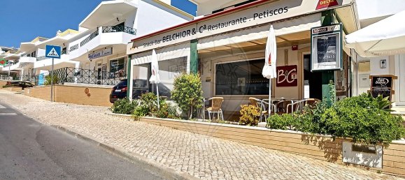 Edificio de 2 dormitorios en Albufeira, Portugal No. 40893 9