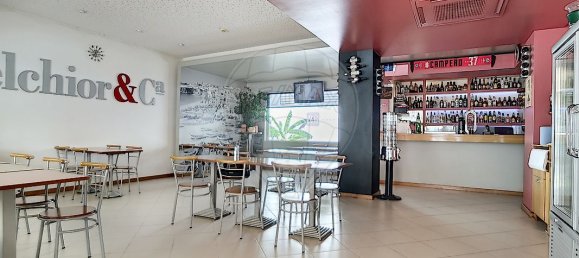 Edificio de 2 dormitorios en Albufeira, Portugal No. 40893 3