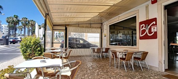 Edificio de 2 dormitorios en Albufeira, Portugal No. 40893 2