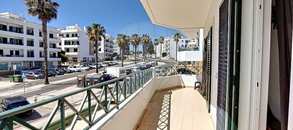 Edificio de 2 dormitorios en Albufeira, Portugal No. 40893 18