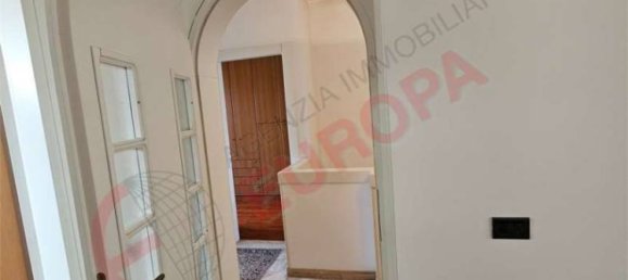4 Schlafzimmer Villa in Ponte San Nicolò, Italy, Nr. 321681 5
