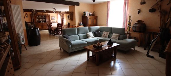 5 chambres Maison à Saint-Jean-de-la-Ruelle, France No. 210520 4