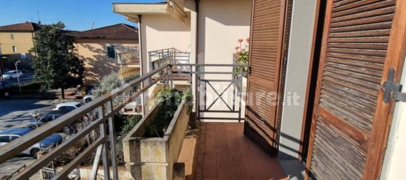 2 bedrooms Apartment in Massa e Cozzile, Italy No. 45978 18