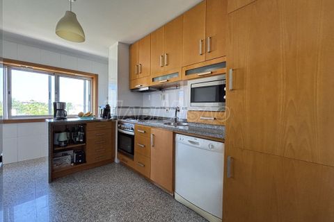 2 bedrooms House in Valongo, Portugal No. 214145