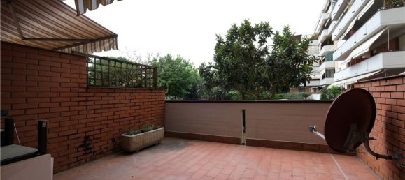3 rooms Apartment in Scandicci, Italy No. 265770 10