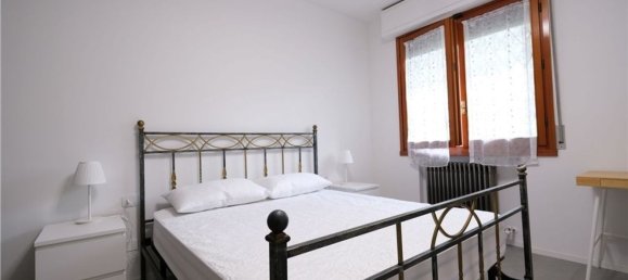 3 rooms Apartment in Scandicci, Italy No. 265770 17