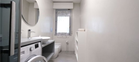 3 rooms Apartment in Scandicci, Italy No. 265770 11