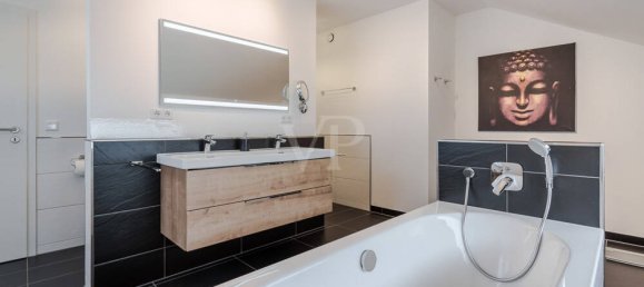 4 bedrooms House in Hochtaunuskreis, Germany No. 94112 16