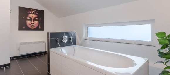 4 bedrooms House in Hochtaunuskreis, Germany No. 94112 15