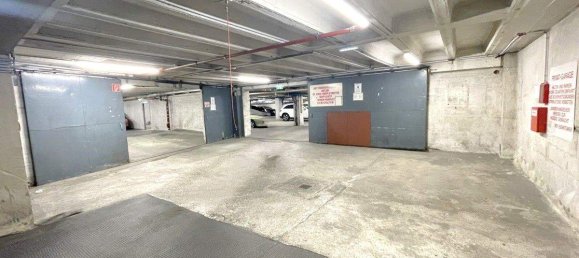 Garage à Favoriten, Austria No. 33403 6