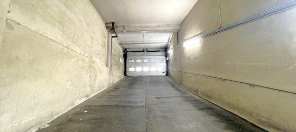 Garage à Favoriten, Austria No. 33403 4