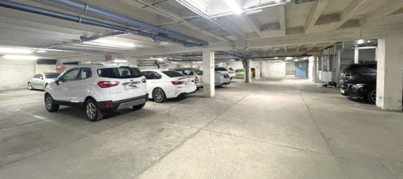 Garage à Favoriten, Austria No. 33403 8