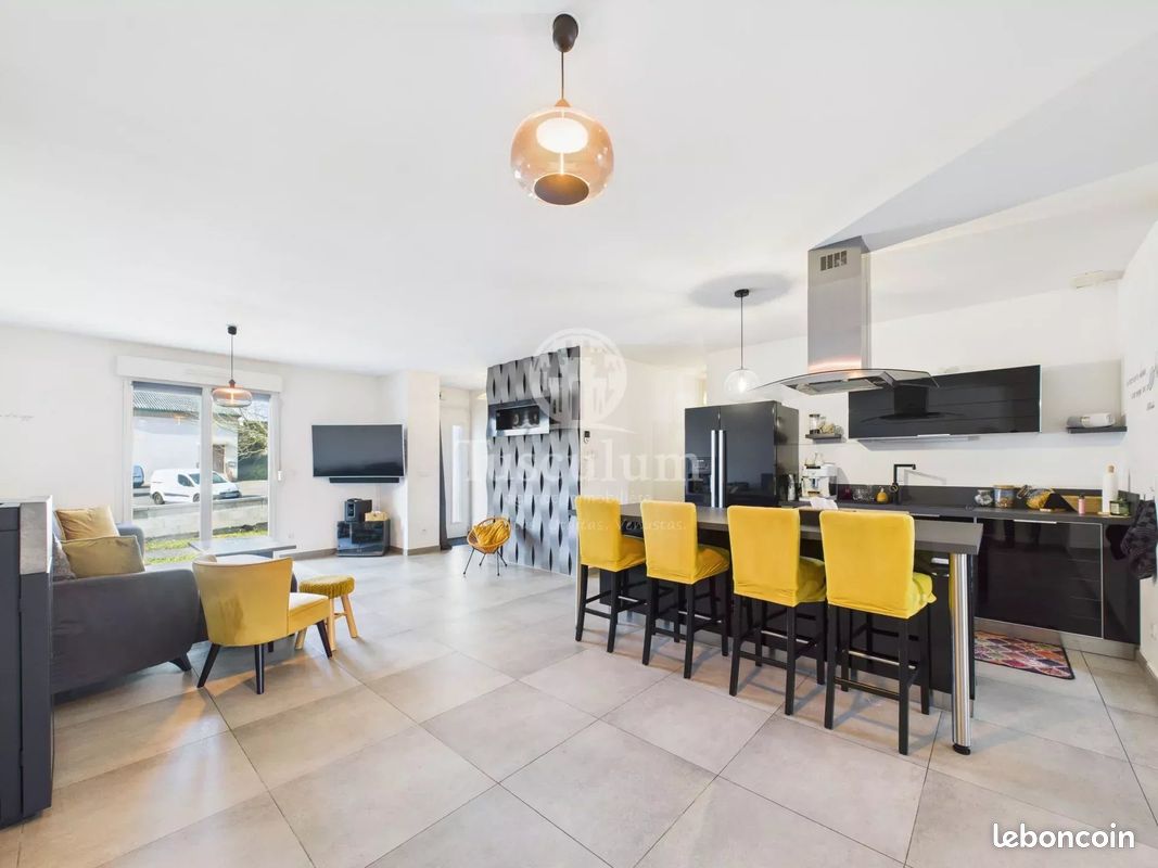 3 Schlafzimmer Haus in Creutzwald, France, Nr. 157636