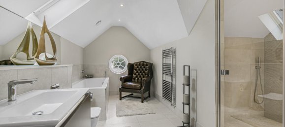 6 Schlafzimmer Haus in Leatherhead, United Kingdom, Nr. 13231 5