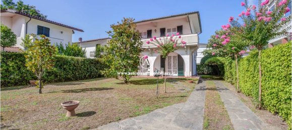 6 bedrooms Villa in Pietrasanta, Italy No. 310497 7