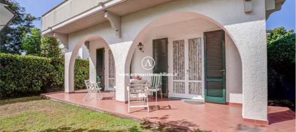 6 bedrooms Villa in Pietrasanta, Italy No. 310497 13