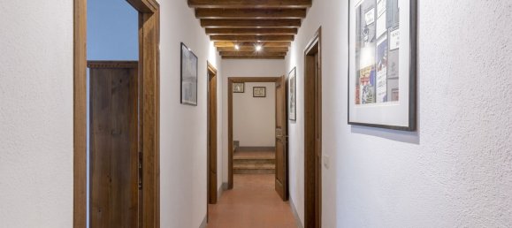 5 rooms House in Greve in Chianti, Italy No. 189718 13