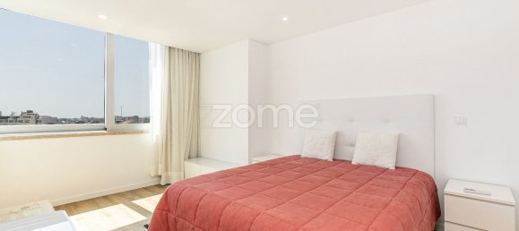 3 bedrooms Penthouse in Lisbon, Portugal No. 163242 12