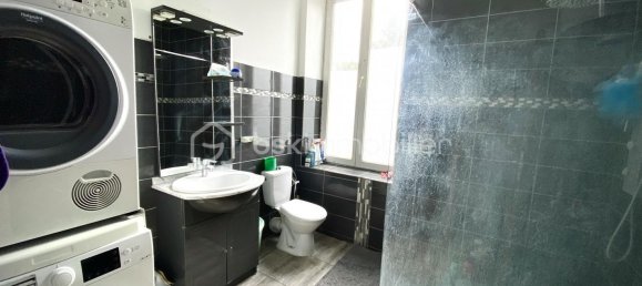 3 bedrooms House in Roubaix, France No. 155053 4