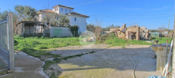 4 bedrooms House in Roseto degli Abruzzi, Italy No. 358672 9