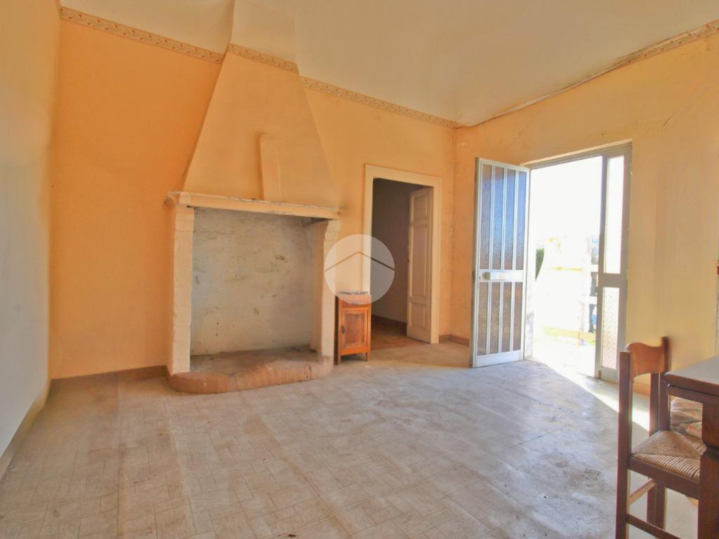 4 bedrooms House in Roseto degli Abruzzi, Italy No. 358672