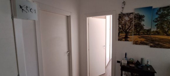 3 bedrooms Apartment in Florence, Italy No. 353138 3